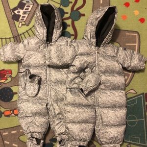 Down filled baby gap twin baby outerwear 0-6 mo.